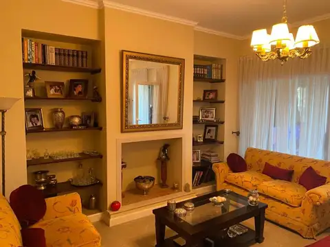 Casa en Venta en Zona Centro, USD 450.000