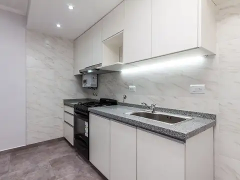 DPTO 2 AMB  a estrenar CON PATIO con ENT/INDEP 