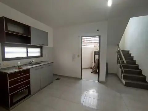 Departamento 4 ambientes con 1 baño