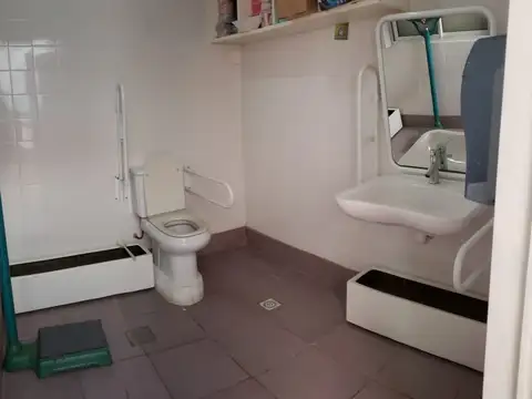 Franklin 1900 - Excelente Casa Comercial