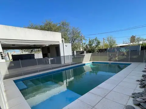 Casa en Venta en Funes, USD 178.000