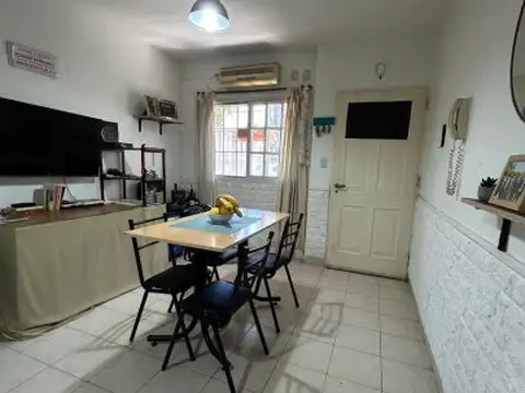 Depto Tipo Casa en Venta de 1 dormitorio