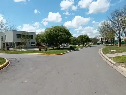 Terreno Lote  en Venta en Santo Tomas, Derqui, Pilar