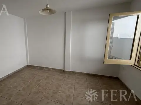 Depto Tipo Casa en Alquiler 40 años