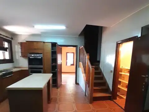 Alferez Hipólito Bouchard 500