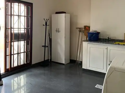 Depto Tipo Casa en Venta en Mataderos, USD 190.000