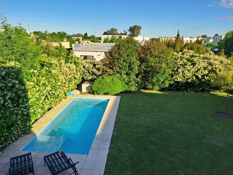 Casa Chalet  en Alq. Temporario en San Eduardo, Pilar del Este, Pilar