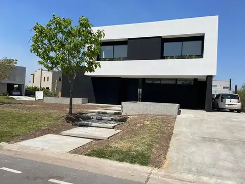 Barrio Ceibos- PUERTOS / ESCOBAR