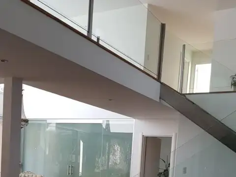 Casa en Venta en El Bosque, USD 750.000