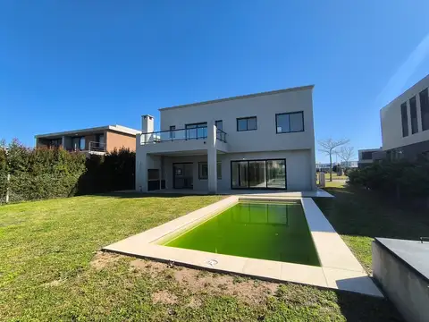 Casa en Venta en Puertos - Barrio Ceibos, USD 290.000