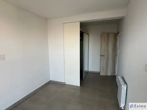 Amplio unidad a estrenar en edificio de categoría MSR