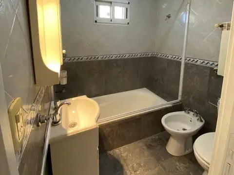 Depto Tipo Casa 3 ambientes con 1 baño