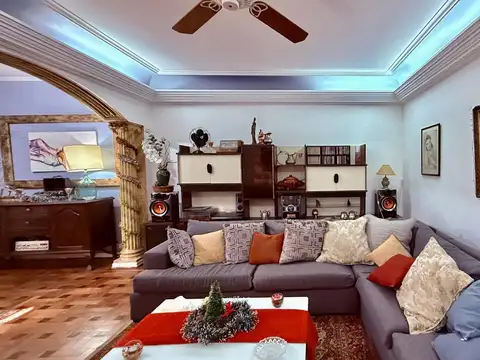 Depto Tipo Casa en Venta de 4 ambientes