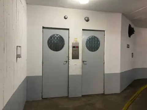 Cochera en Venta Fija