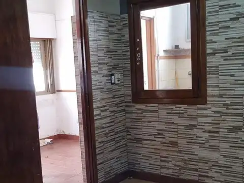 Depto Tipo Casa 2 ambientes con 1 baño