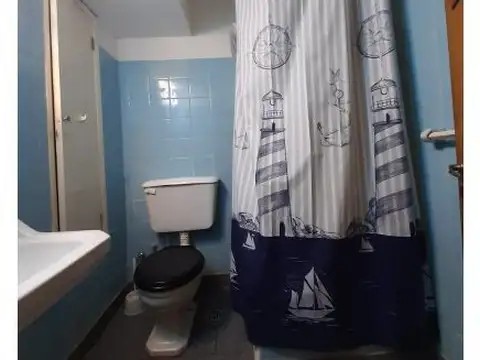 calle 23 685 , Piso 9