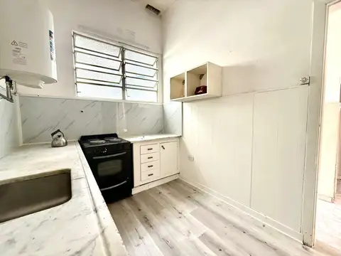 CASA CON PATIO Y TERRAZA EXCELENTE UBICACIÓN