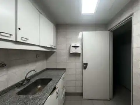 Local en Alquiler en Flores, USD 3.600