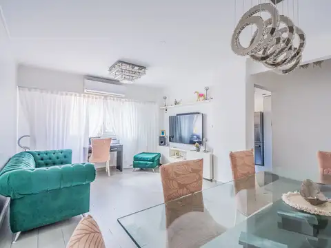 Venta de departamento 4 ambientes en Flores con cochera opcional