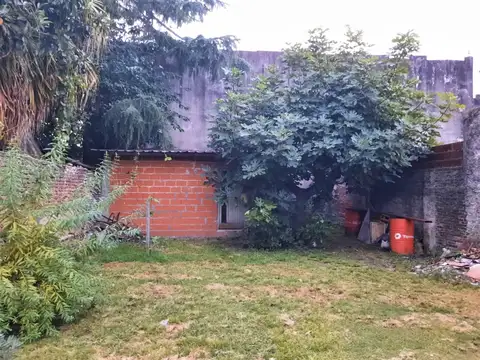 Terreno en Venta en Villa Lugano, USD 200.000