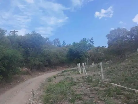 VENTA LOTE COSQUIN 3562 M2 ESCRITURA