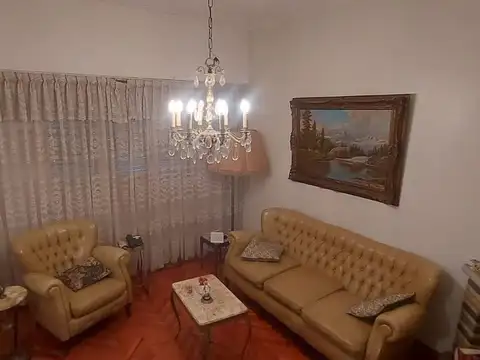 Depto Tipo Casa en Venta en Palermo Chico, USD 195.000