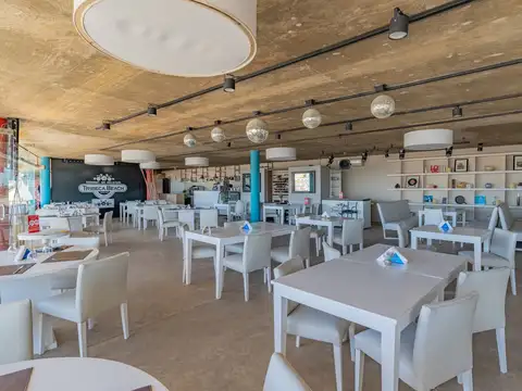 Paseo Jesús de Galindez 100