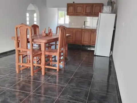 Casa en Alquiler en Rincon de los Sauces, $ 1