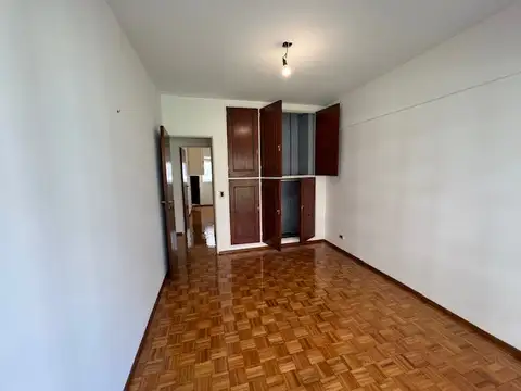 Departamento en Alquiler 50 años