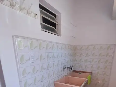 Depto Tipo Casa en Alquiler Temporal de 4 ambientes