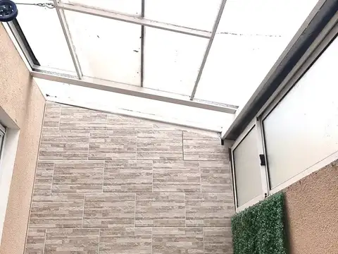 Depto Tipo Casa en Venta 45 años