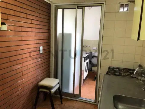 Av. San Martín 5700, Piso 1