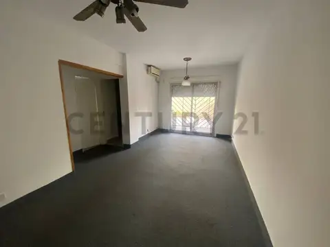 Departamento en Alquiler en Villa Devoto, $ 550.000