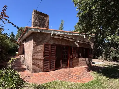 Casa en Venta con 1 cochera