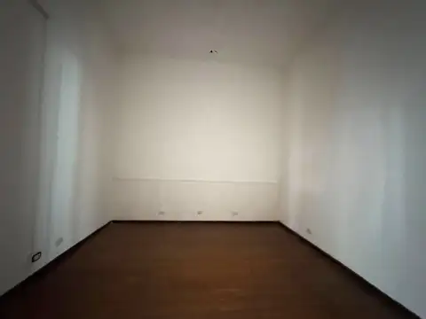 Casa en Venta en San Nicolas De Los Arroyos, USD 199.000