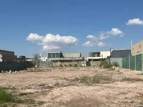 Terreno en Venta en Carrodilla La Puntilla, USD 75.000