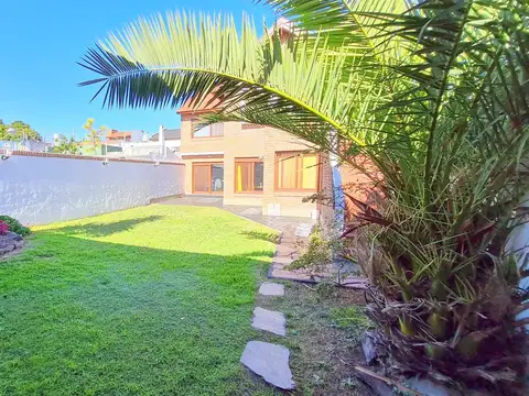 Presidente Santiago Derqui  al 1000