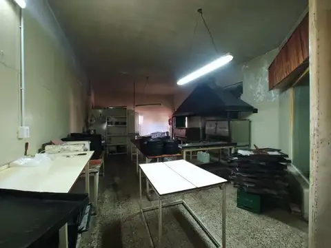 Local en Venta 72 años