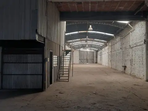 Galpon en Alquiler en Campana, $ 2.650.000