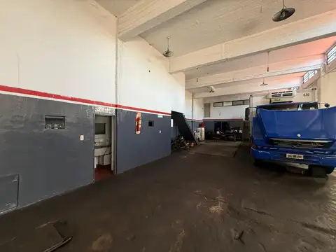 Galpon en Venta 17  mts Frente