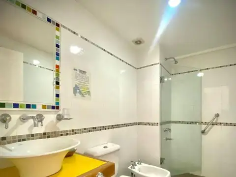 Hotel en venta -  12 Habitaciones 13 Baños - 3.300Mts2 - Rincón del Este