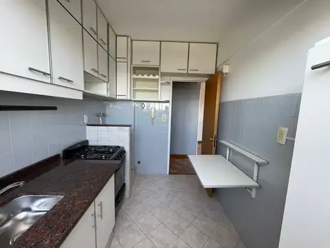 ALQUILER. 3 AMBIENTES. PISO ALTO .NUÑEZ