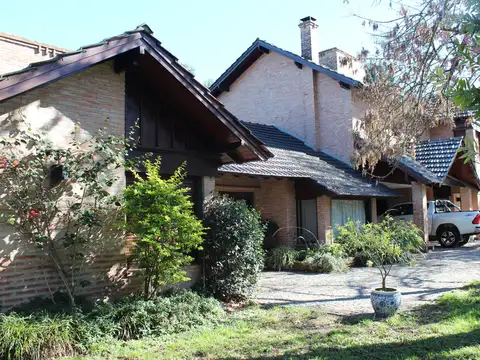 Casa en Venta al Oeste