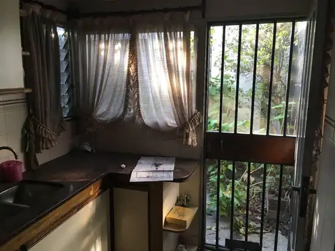 Casa con Galpón en Lomas de Zamora Oeste