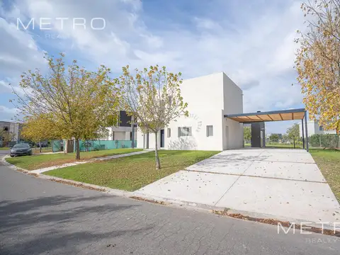 Casa en Venta al Noroeste