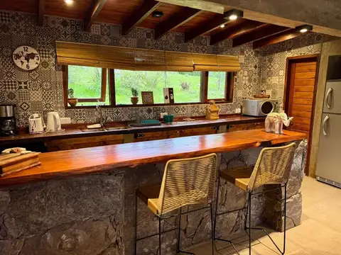 VENTA DE CABAÑA A MTS DE LAS TERMAS EN EL DURAZNO.