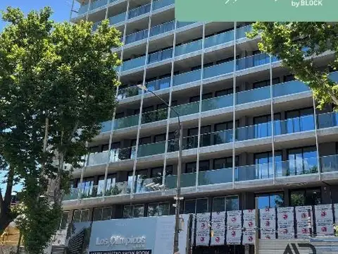 Av. 8 de Octubre 100