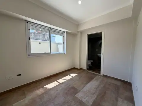 Depto Tipo Casa en Venta al Este