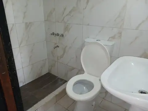 Casa en Alquiler en Gonzalez Catan, $ 450.000