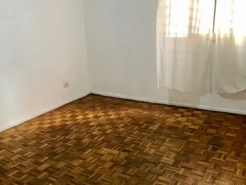 AV. AVELLANEDA 3700, Piso 4